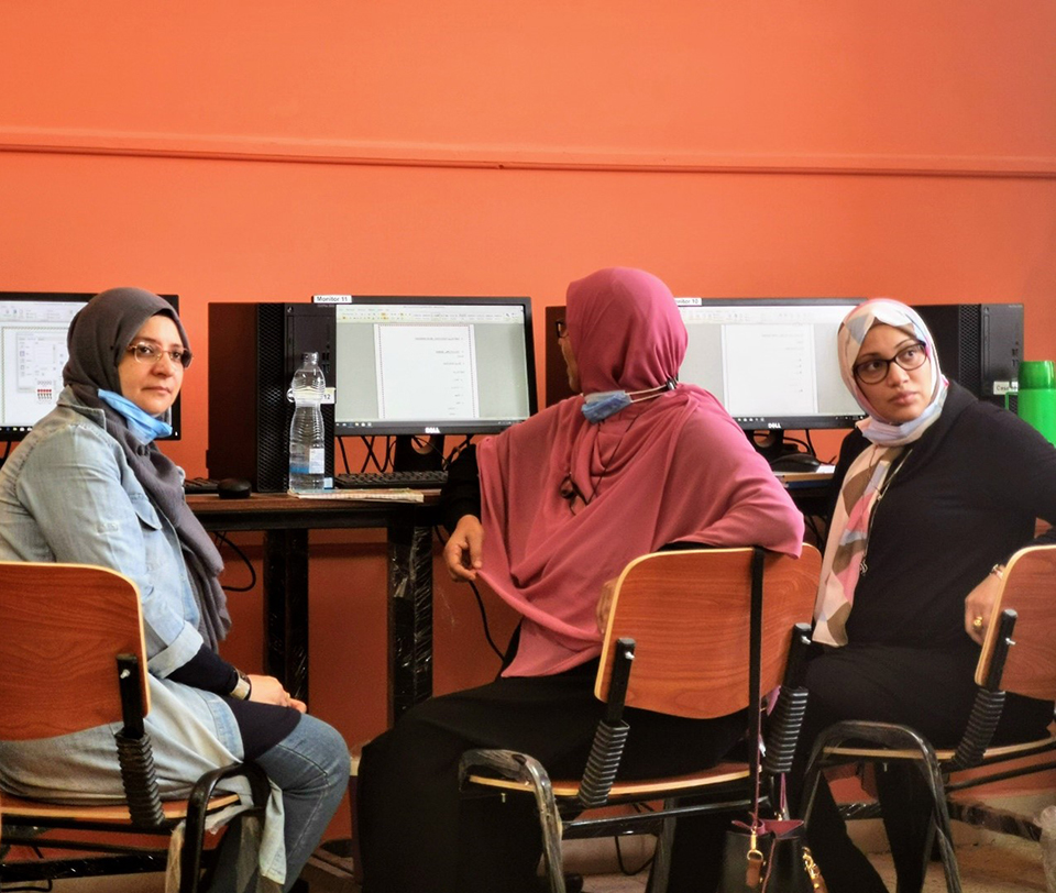 Marwa Saber (right) attends the IT training at Electro Misr Applied Technology School. Photo: Courtesy of IECD. 